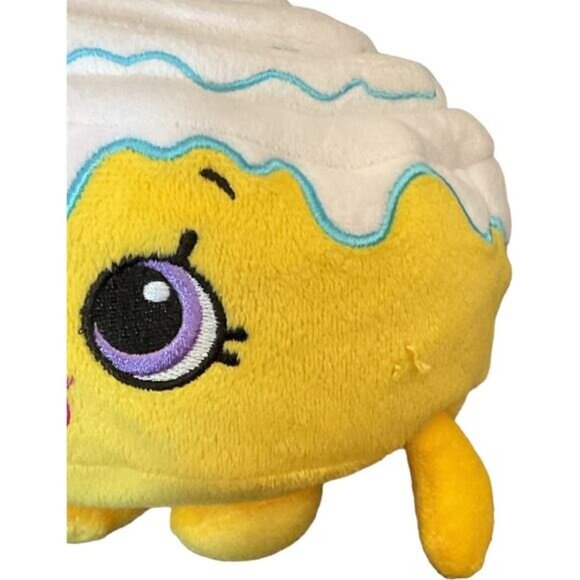 Shopkins Plush Toy Bundle April Apricot Cindy Bon Cinnamon Bun Stuffed Toys - Picture 6 of 15